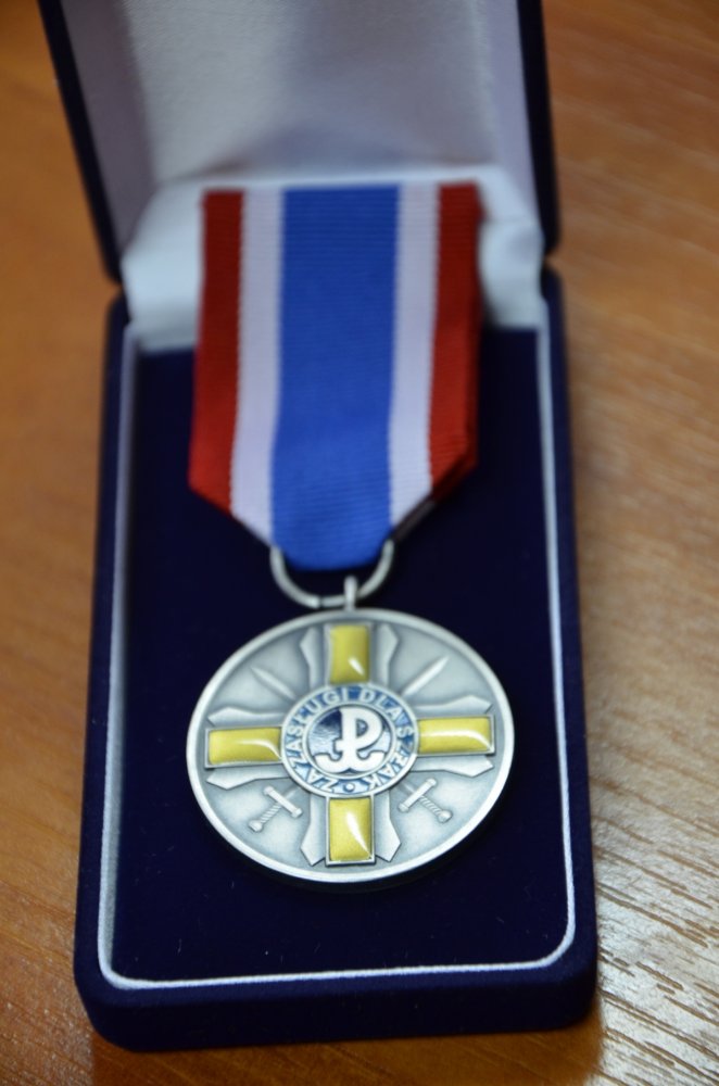 Odznaka „Za zasługi dla ŚZŻAK