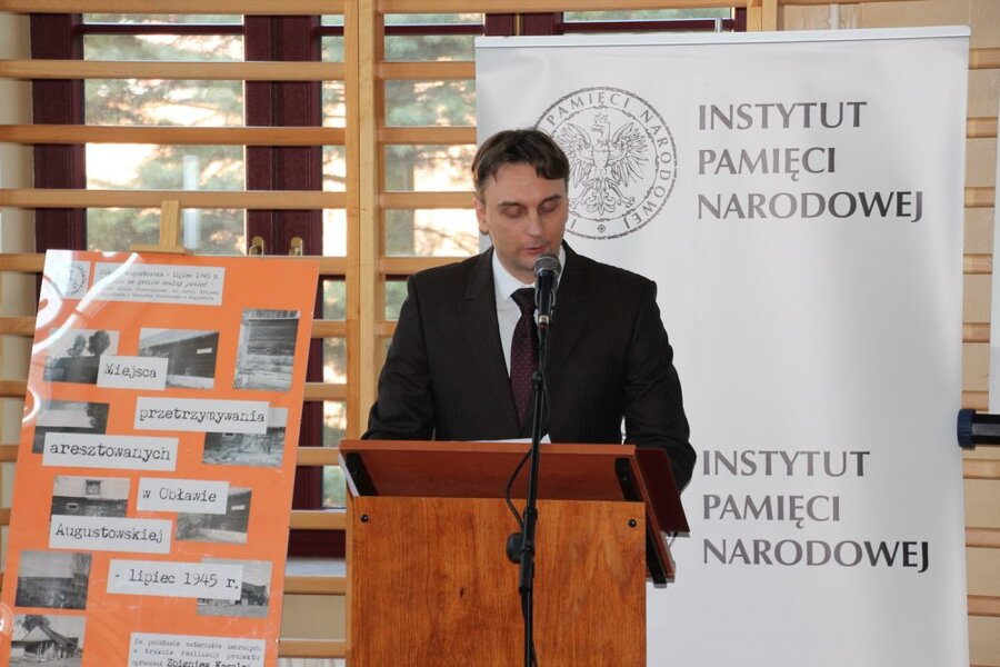 Zebranych powitał dyrektor Wojciech Walulik