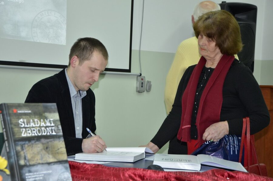 Kolejka po autografy