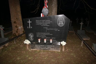 Pomnik poświęcony żołnierzom poległym w wojnie polsko-bolszewickiej