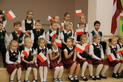 Uroczystość 101. rocznicy odzyskania niepodległości przez Polskę oraz Łotwę