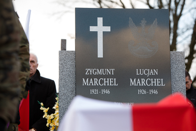 Uroczystości pogrzebowe żołnierzy NZW – braci Lucjana i Zygmunta Marchelów – Ciechanowiec, 1 marca 2020. Fot. Sławek Kasper (IPN)