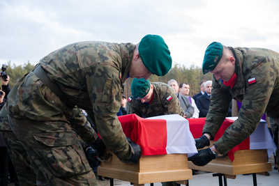 Uroczystości pogrzebowe żołnierzy NZW – braci Lucjana i Zygmunta Marchelów – Ciechanowiec, 1 marca 2020. Fot. Sławek Kasper (IPN)