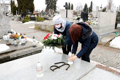 Narodowy Dzień Pamięci Żołnierzy Wyklętych, delegacja IPN odwiedza groby żołnierzy w Białymstoku, fot. IPN Białystok