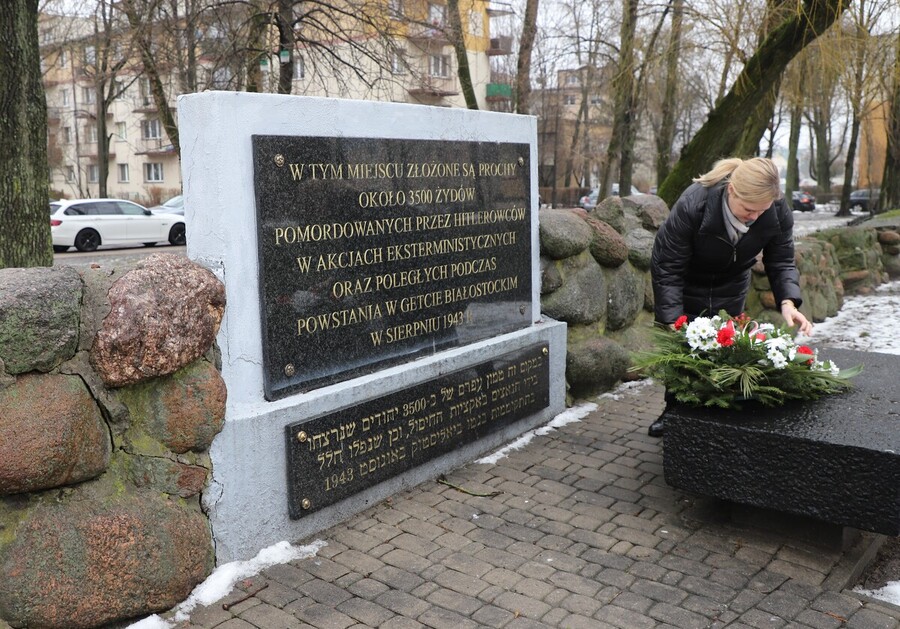 Międzynarodowy Dzień Pamięci o Ofiarach Holokaustu. Fot. A.Piekarska IPN Białystok