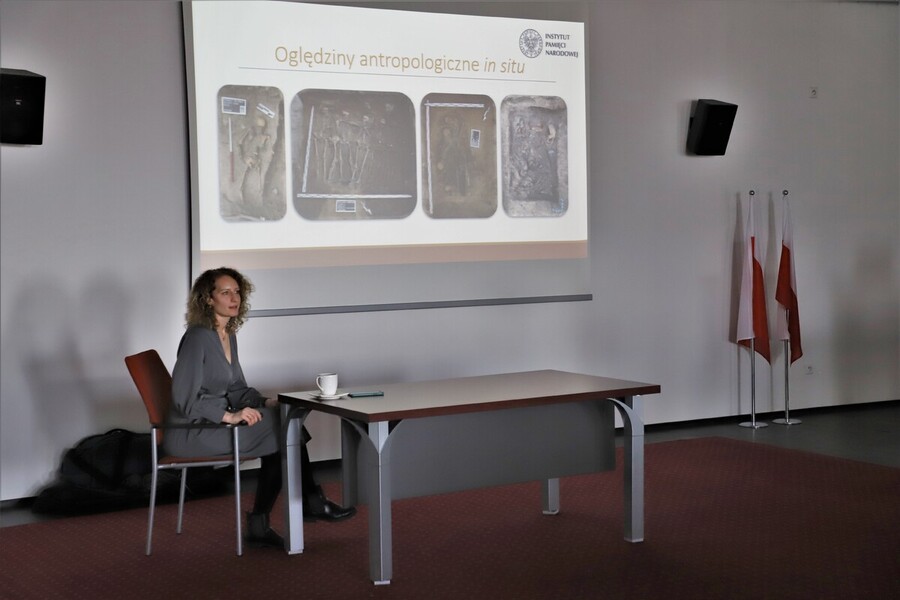 Spotkanie grup w ramach projektu ,,Łączka i inne miejsca poszukiwań”, Fot. IPN Natalia Krzywicka