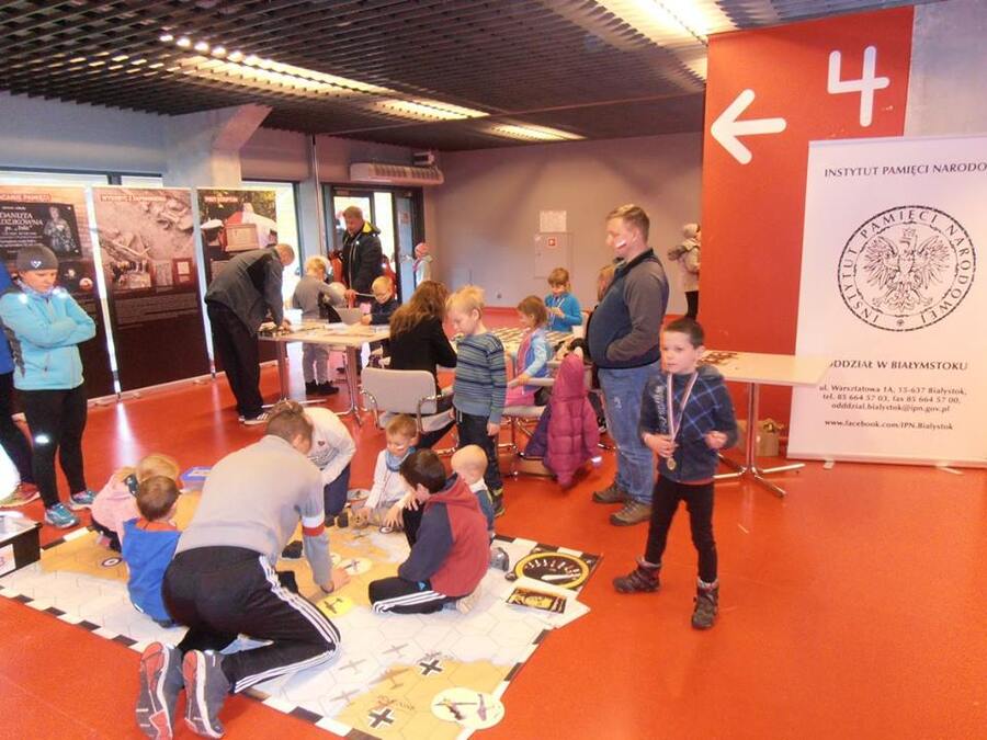 Prezentacja wystawy o „Ince” oraz gier i publikacji podczas XVI Biegu Niepodległości im. Seweryna Nowakowskiego