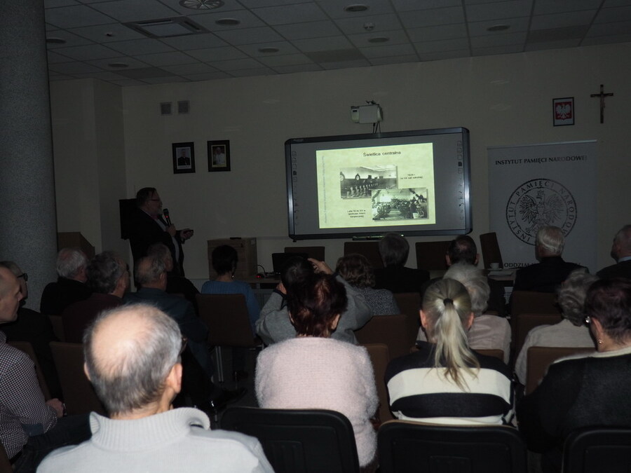 Wykład Jacka Pawłowicza