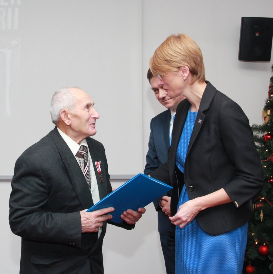 Gratulacje od dyrektor Barbary Bojaryn-Kazberuk