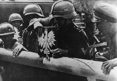 Niemiecki Atak na Polskę - początek II Wojny Światowej