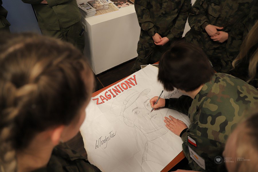 Warsztaty dotyczące Obławy Augustowskiej w ramach projektu "W służbie Ojczyźnie" - Białystok, 30-31 marca 2023, fot. Paweł Bezubik