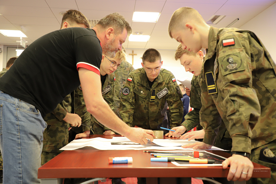 Warsztaty dotyczące Obławy Augustowskiej w ramach projektu "W służbie Ojczyźnie" - Białystok, 30-31 marca 2023, fot. Paweł Bezubik