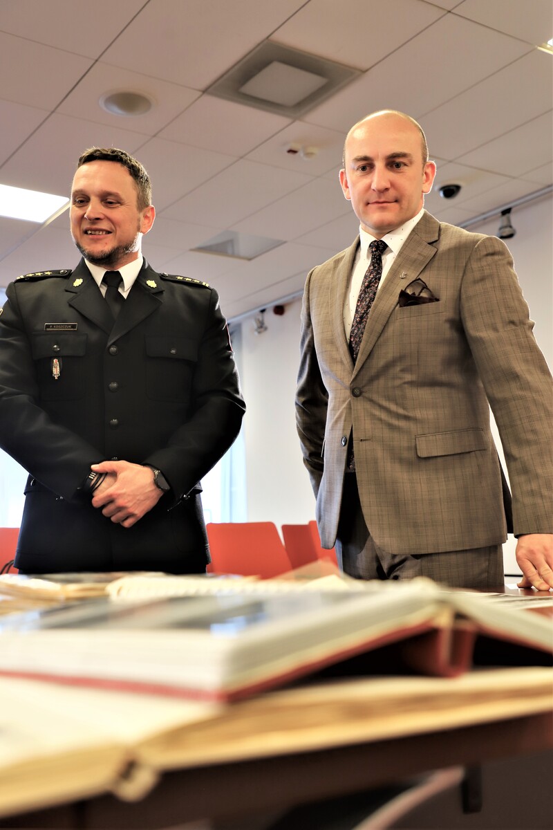 Archiwum Pełne Pamięci - darowizna od Komendy Powiatowej Państwowej Straży Pożarnej w Hajnówce - Białystok, 26 kwietnia 2023, fot. Natalia Krzywicka