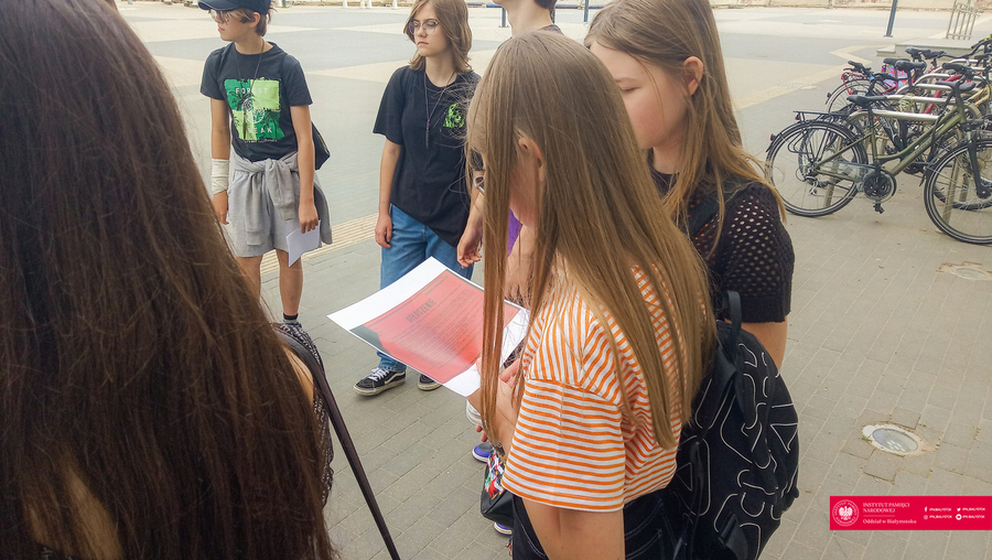 Gra miejska „Szlakiem Jadwigi Dziekońskiej „Jadzi” – Białystok, 15 czerwca 2023, fot. Paweł Murawski