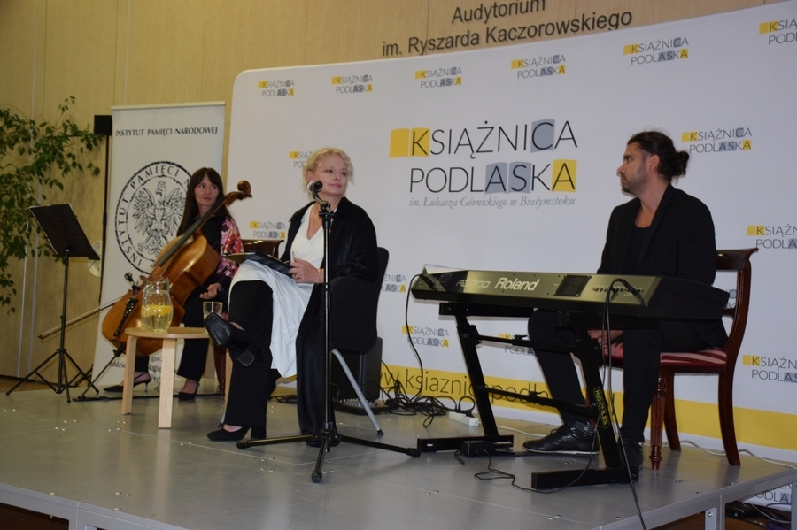 Spektakl pt. „Pamiętnik z Powstania Warszawskiego”, Białystok - 28 lipca 2023 r., fot. Dominik Sołowiej Dział Edukacji Książnicy Podlaskiej