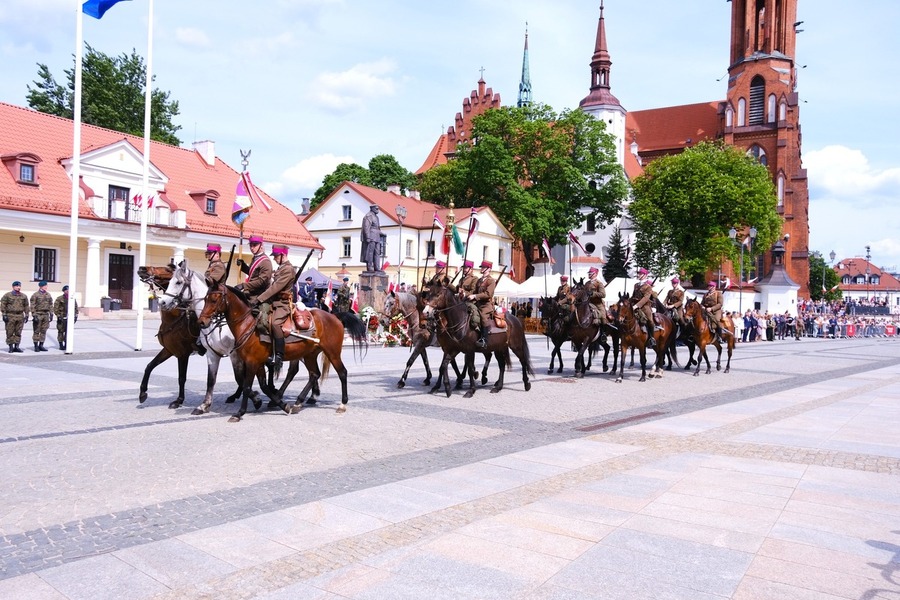 Obchody 233. rocznicy uchwalenia Konstytucji 3 Maja – Białystok 3 maja 2024, fot. Paula Prudziłowicz (IPN)