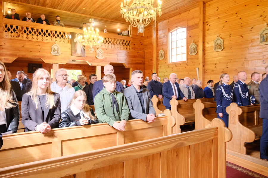 Poświęcenie wyremontowanego grobu gen. bryg. Nikodema Sulika oraz odsłonięcie tablicy zawierającej jego rys biograficzny – 10 maja 2024. Fot. Paula Prudziłowicz (IPN)