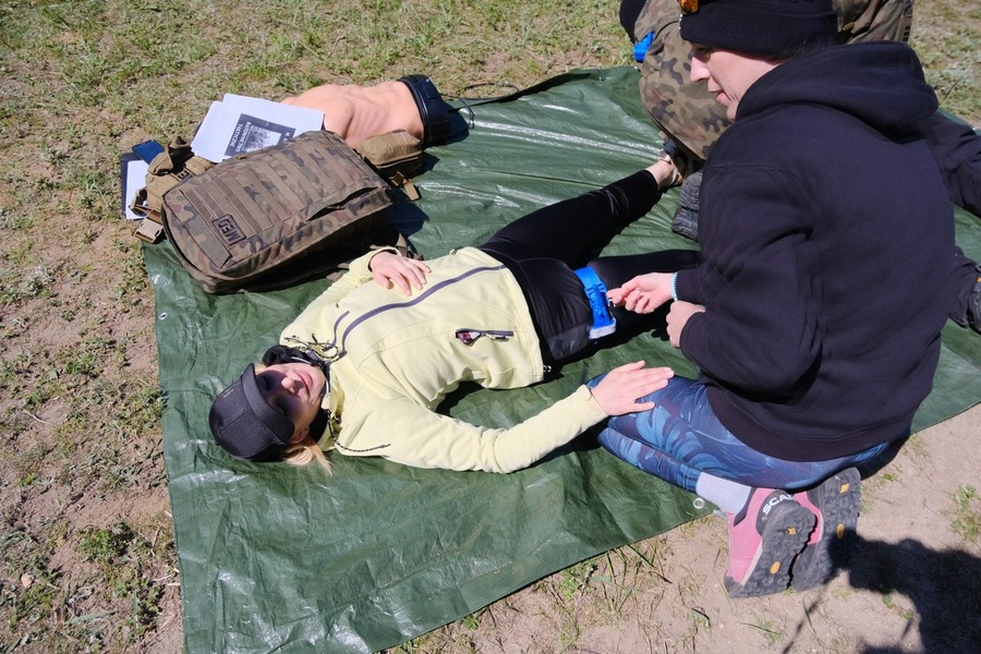 Szkolenie z przysposobienia obronnego pracowników Oddziału Instytutu Pamięci Narodowej w Białymstoku zorganizowane przez Wojska Obrony Terytorialnej – 9 maja 2024, fot. Paula Prudziłowicz (IPN)